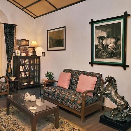 Welcomheritage Connaught House Mount Abu Eksteriør bilde