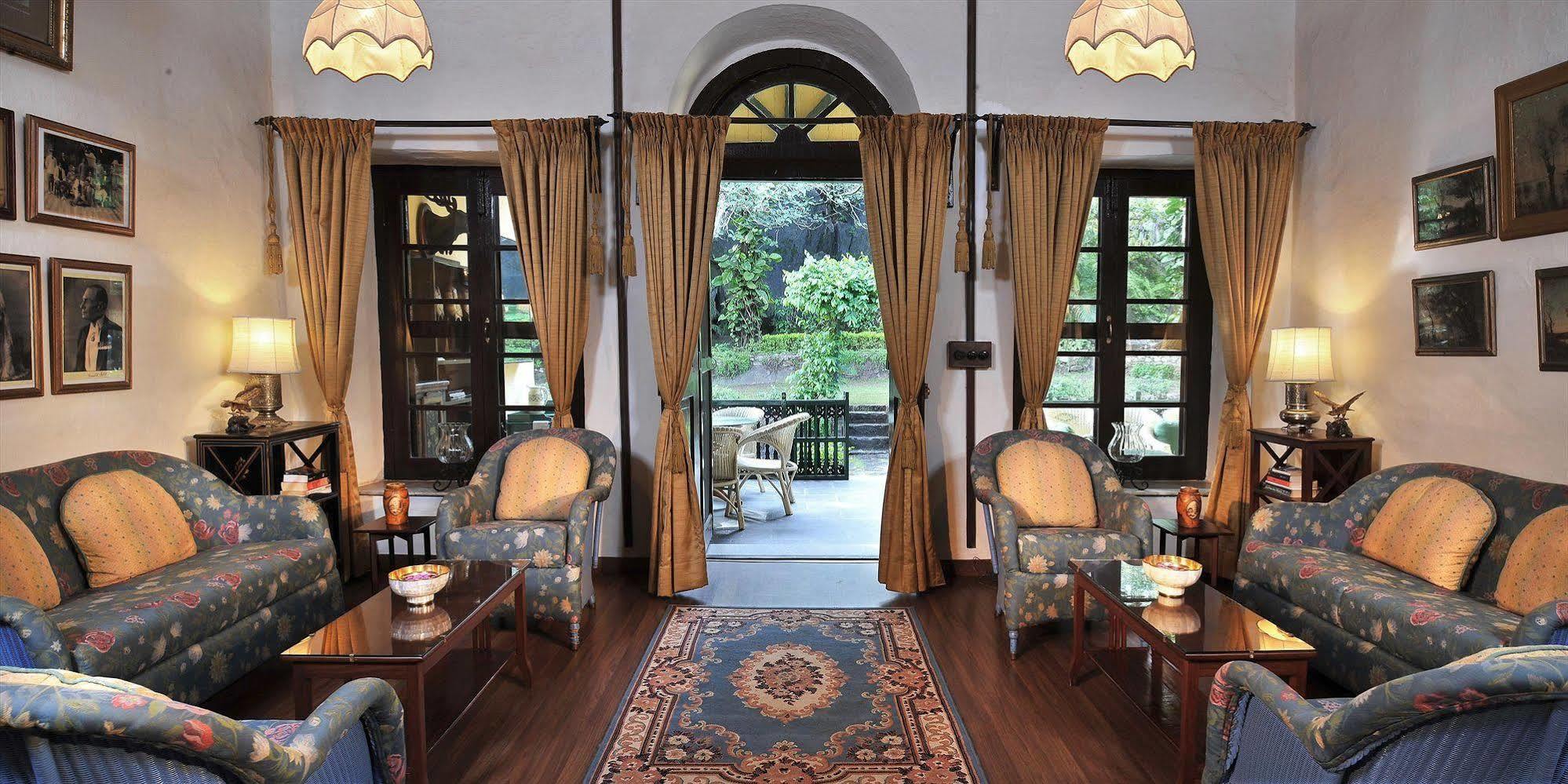 Welcomheritage Connaught House Mount Abu Eksteriør bilde